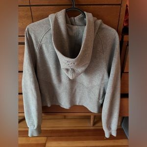 lululemon medium grey scuba sweatshirt M/L